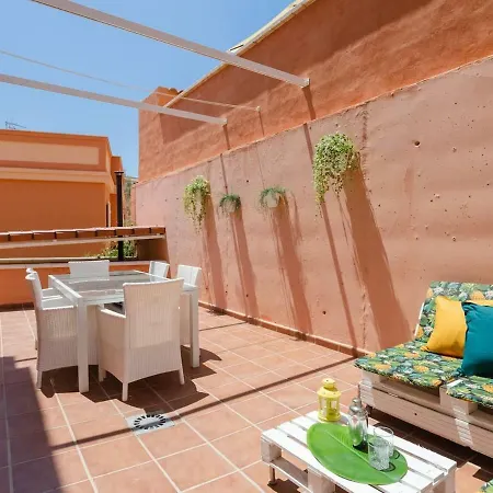 Las Biznagas, Casa Con Barbacoa Y Piscina Comunitaria Velez Malaga