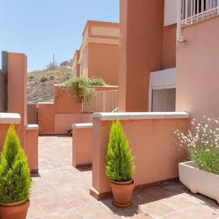 Las Biznagas, Casa Con Barbacoa Y Piscina Comunitaria * Velez Malaga