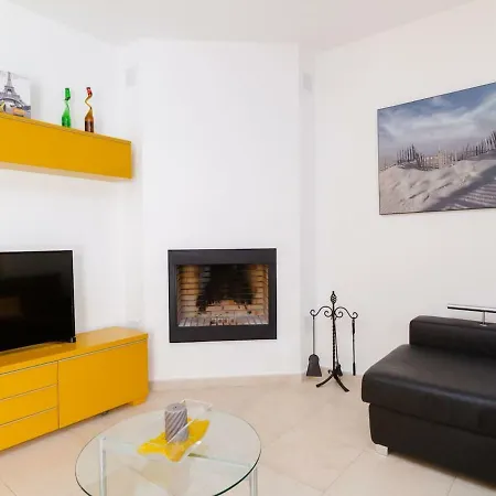 Las Biznagas, Casa Con Barbacoa Y Piscina Comunitaria *